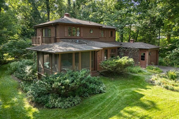 Property Photo:  1514 Wood Lane  WI 53705