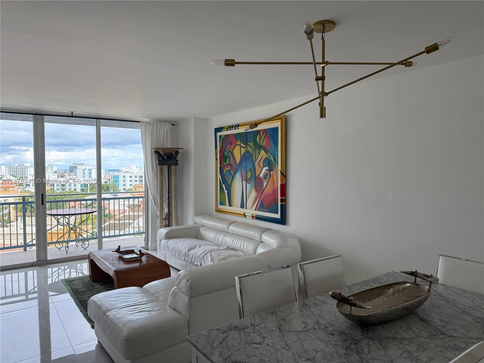 Property Photo:  90 Alton Rd 1007  FL 33139 