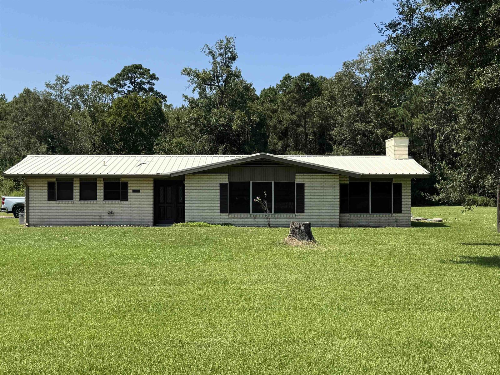 Property Photo:  2785 N Highway 62  TX 77632 