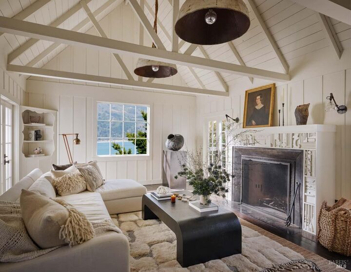 33 Ocean Avenue  Bolinas CA 94924 photo