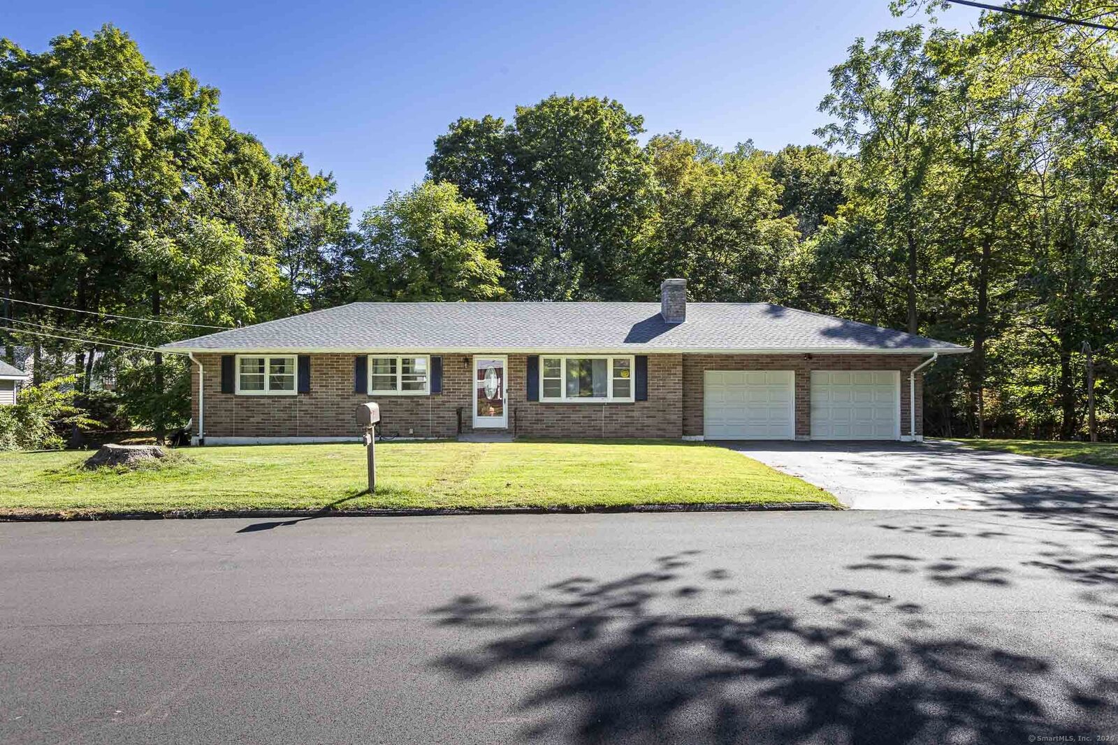 Property Photo: 180 Wayne Lane CT 06450