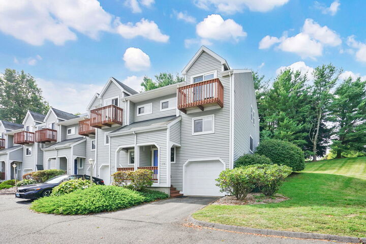 Property Photo:  70 Old Town Road 338  CT 06066 