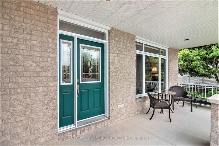 Property Photo: 852 Swallowtail Crescent ON K4A 4M5