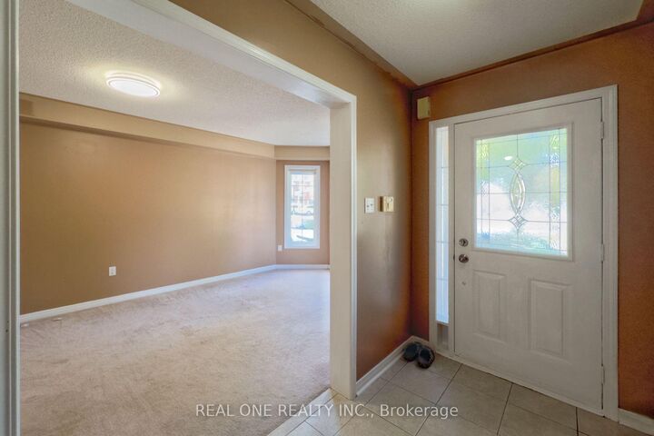 Property Photo:  191 Flagstone Way  ON L3X 2Z7 