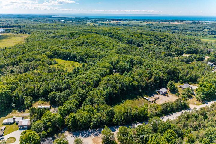 Photo de la propriété:  1749 Golf Link Road  ON L0L 2J0 