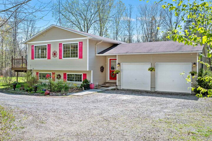 Property Photo:  165 Cuckoos Nest Road  ON K7A 4S7