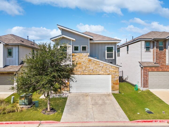 Property Photo: 907 Totis Road TX 78748