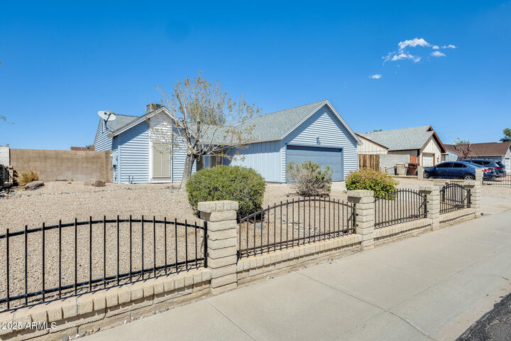 6804 W Turquoise Avenue  Peoria AZ 85345 photo