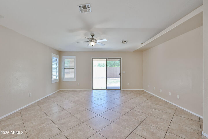 Property Photo: 12510 N 142nd Lane AZ 85379