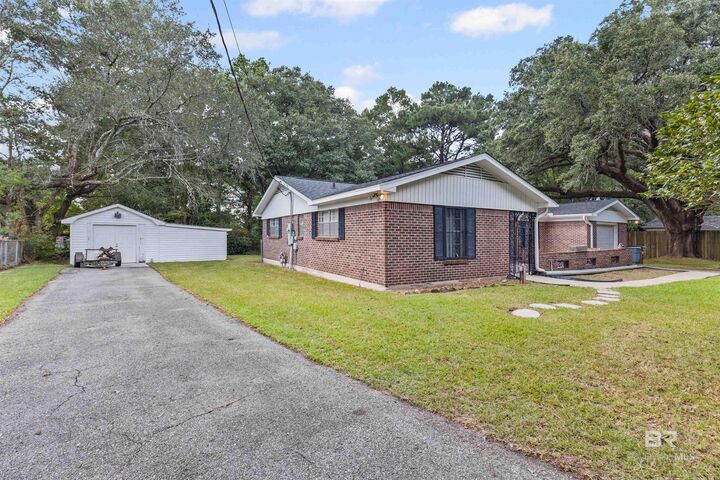 Property Photo:  2216 Clearwater Street  AL 36609 