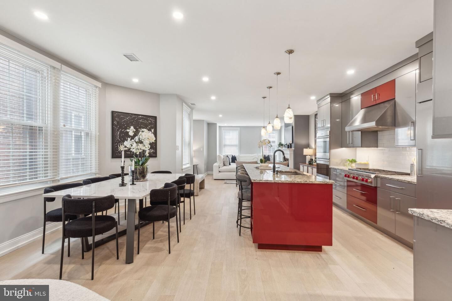 Property Photo: 910 Spruce Street 10 PA 19107