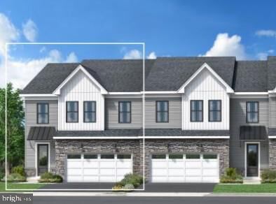 Property Photo: 543 Trifecta Road 327 PA 19335