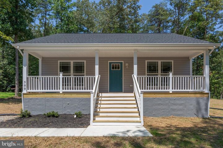 69 Pinewood Lane  Colonial Beach VA 22443 photo