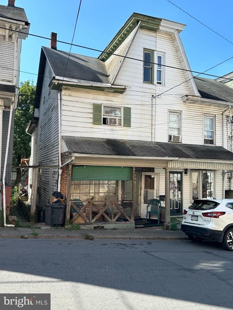 Property Photo:  718 E Race Street  PA 17872 