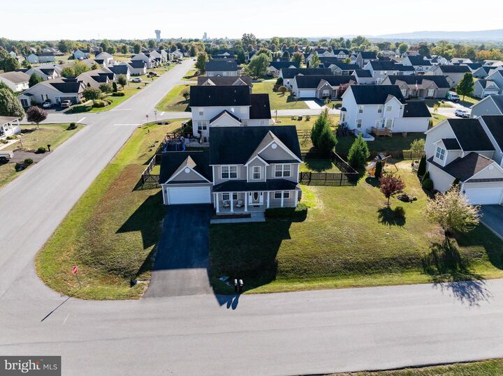 Property Photo: 11 Pimlico Path WV 25404