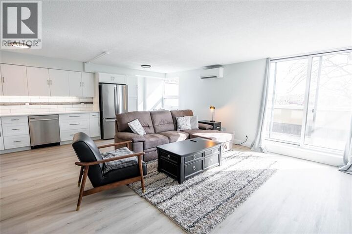 Property Photo:  155 Front Street North 210  ON N7T 7V3 