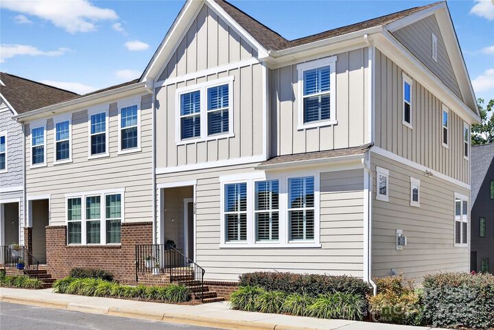 Property Photo:  530 Amalfi Drive  NC 28036 