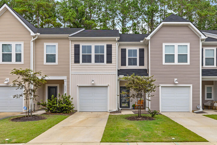 8004 Reagan Way  North Charleston SC 29418 photo