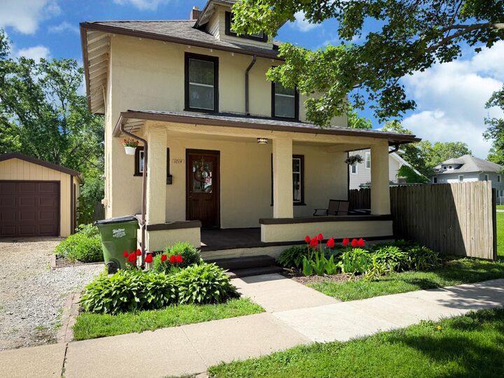 Property Photo: 1014 14th Street IA 50036