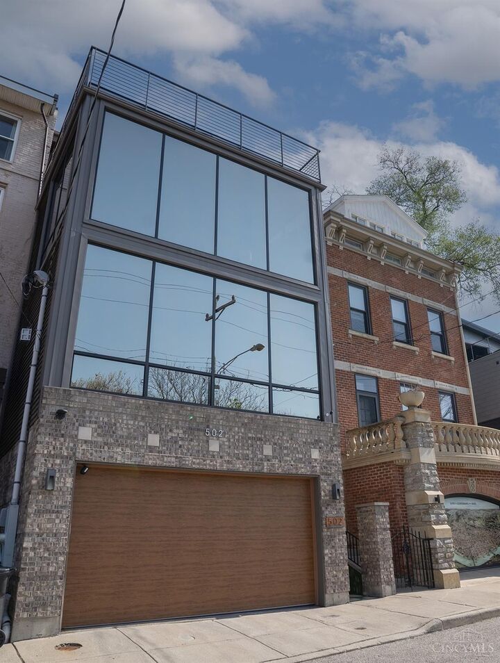 502 Baum Street  Cincinnati OH 45202 photo