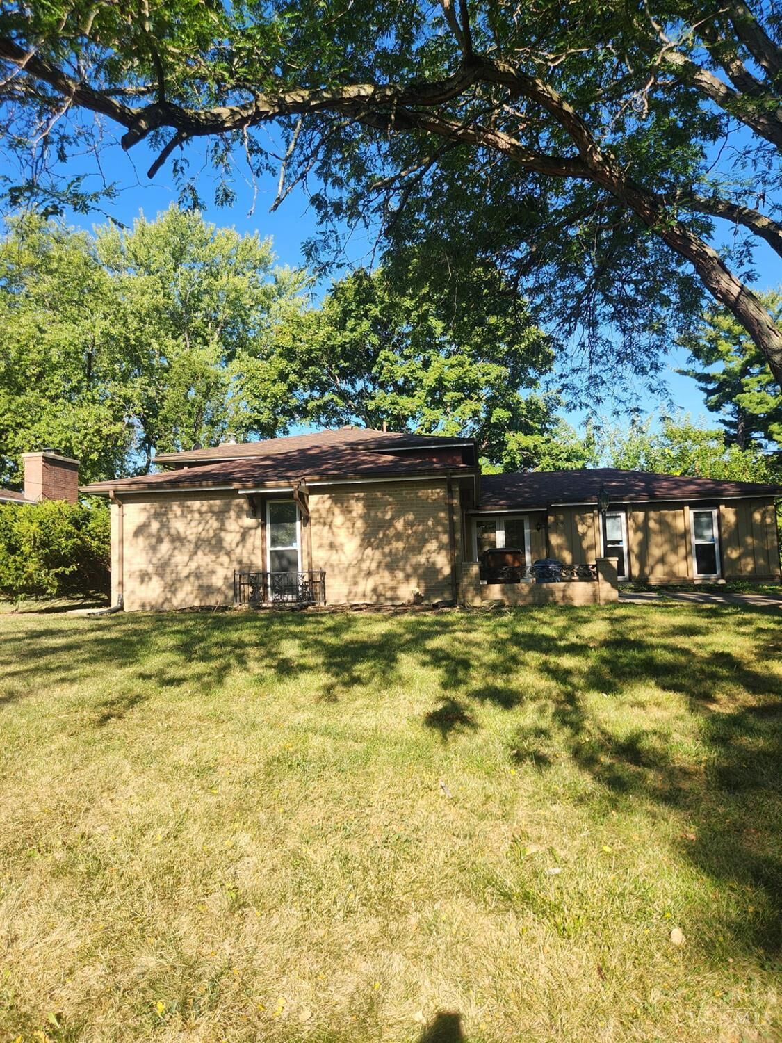 Property Photo: 419 Doverdale Drive OH 45050