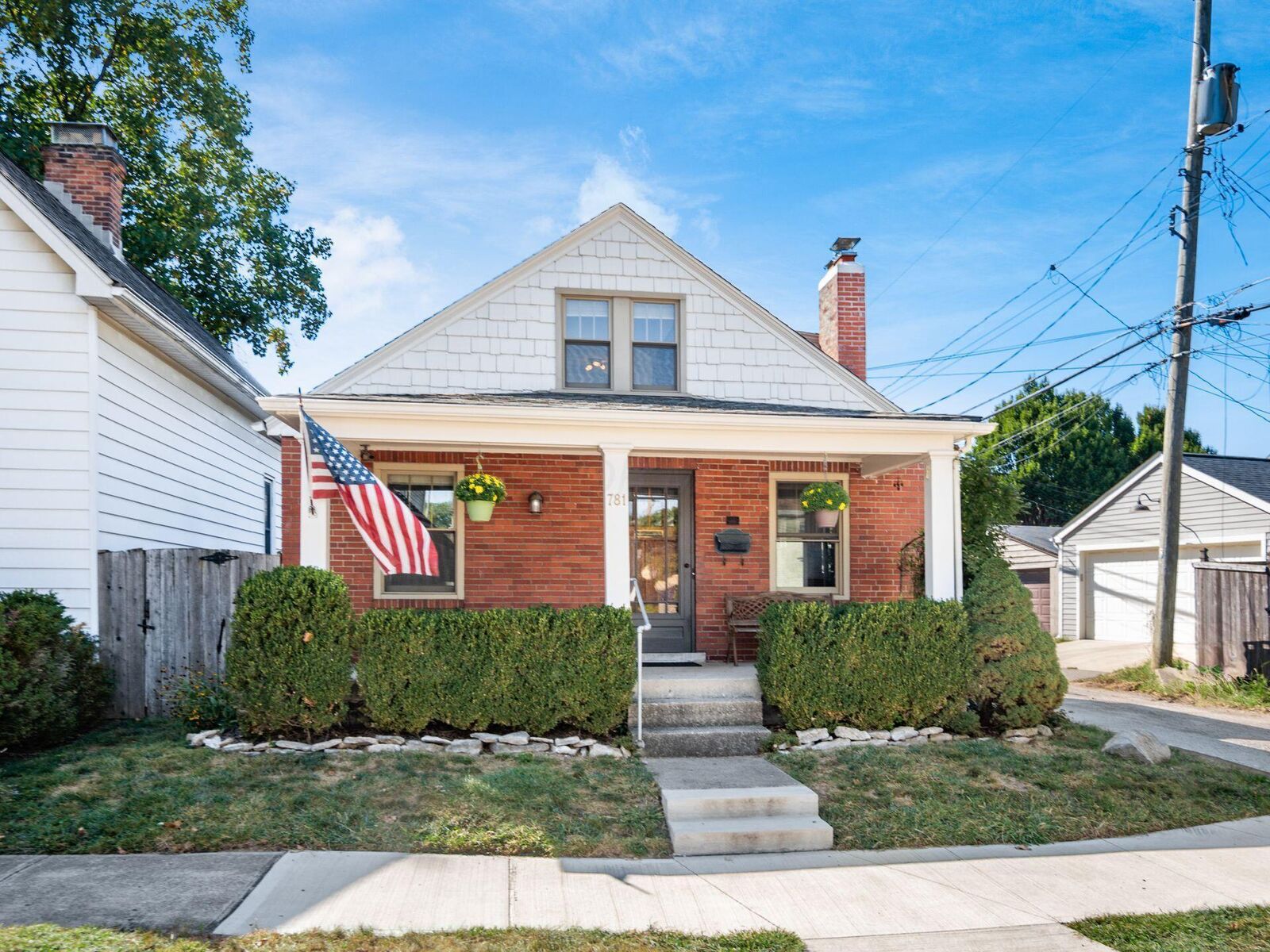 Property Photo: 781 Bruck Street OH 43206