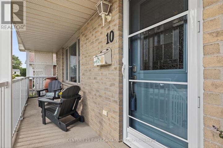 Photo de la propriété:  10 Rickwood Place  ON N5R 5Z3 
