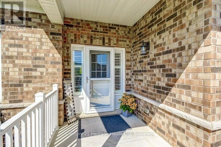 Property Photo: 1078 Kerby Street ON L2A 0C1