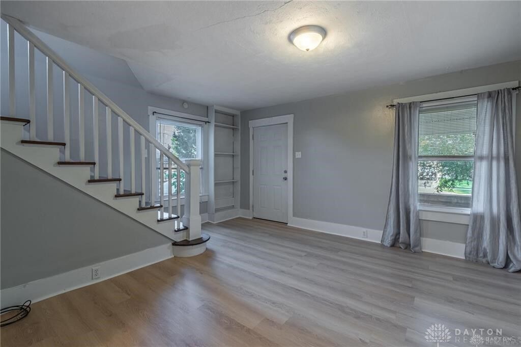 Property Photo:  9 S Maple Avenue 7  OH 45324 
