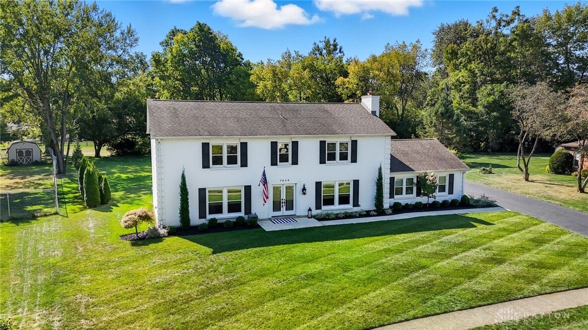 Property Photo:  7640 Cloverbrook Park Drive  OH 45459 