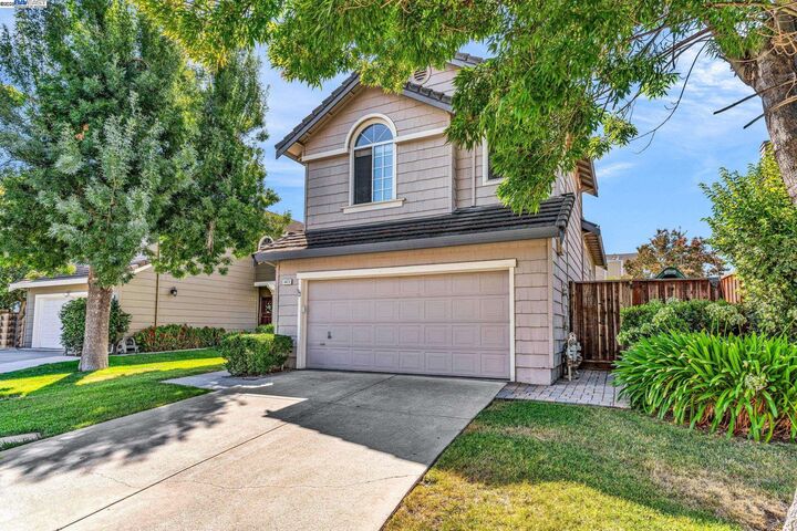 Property Photo: 5473 Rainflower Dr CA 94551