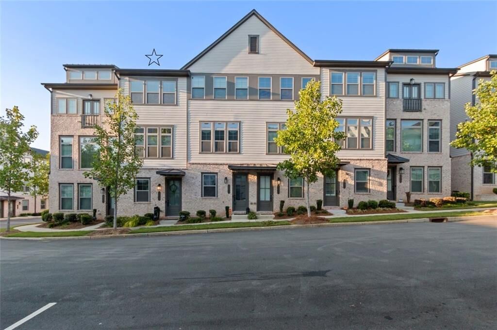 Property Photo: 2669 Caruso Way GA 30339