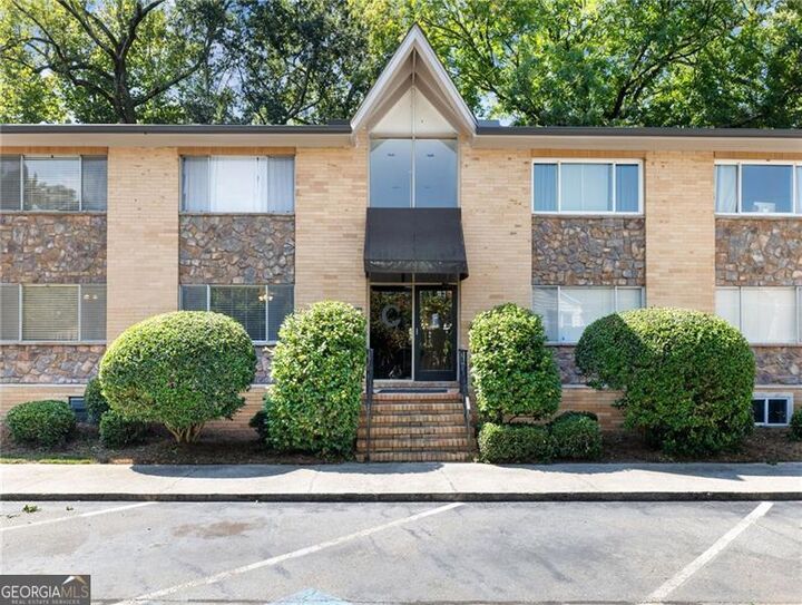 Property Photo:  115 Biscayne Drive NW C3  GA 30309 