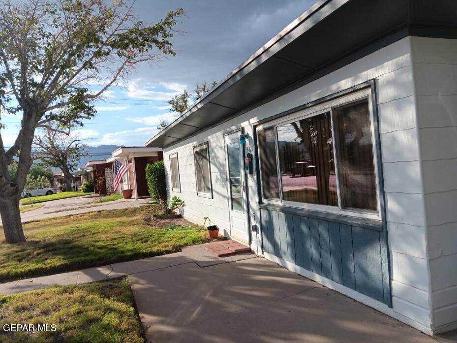 Property Photo:  5321 Hanawalt Drive  TX 79903 