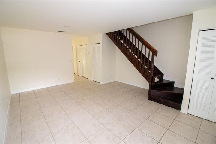 Property Photo: 9732 NW 14th St 39 FL 33071