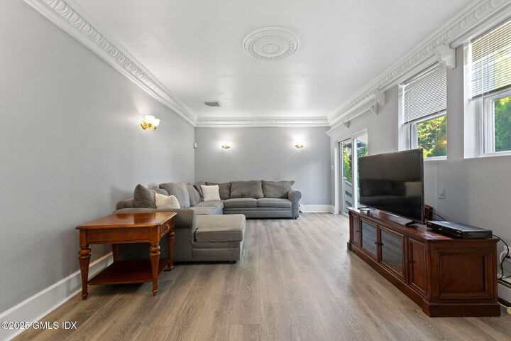 Property Photo:  75 Ritch Avenue A  CT 06830 