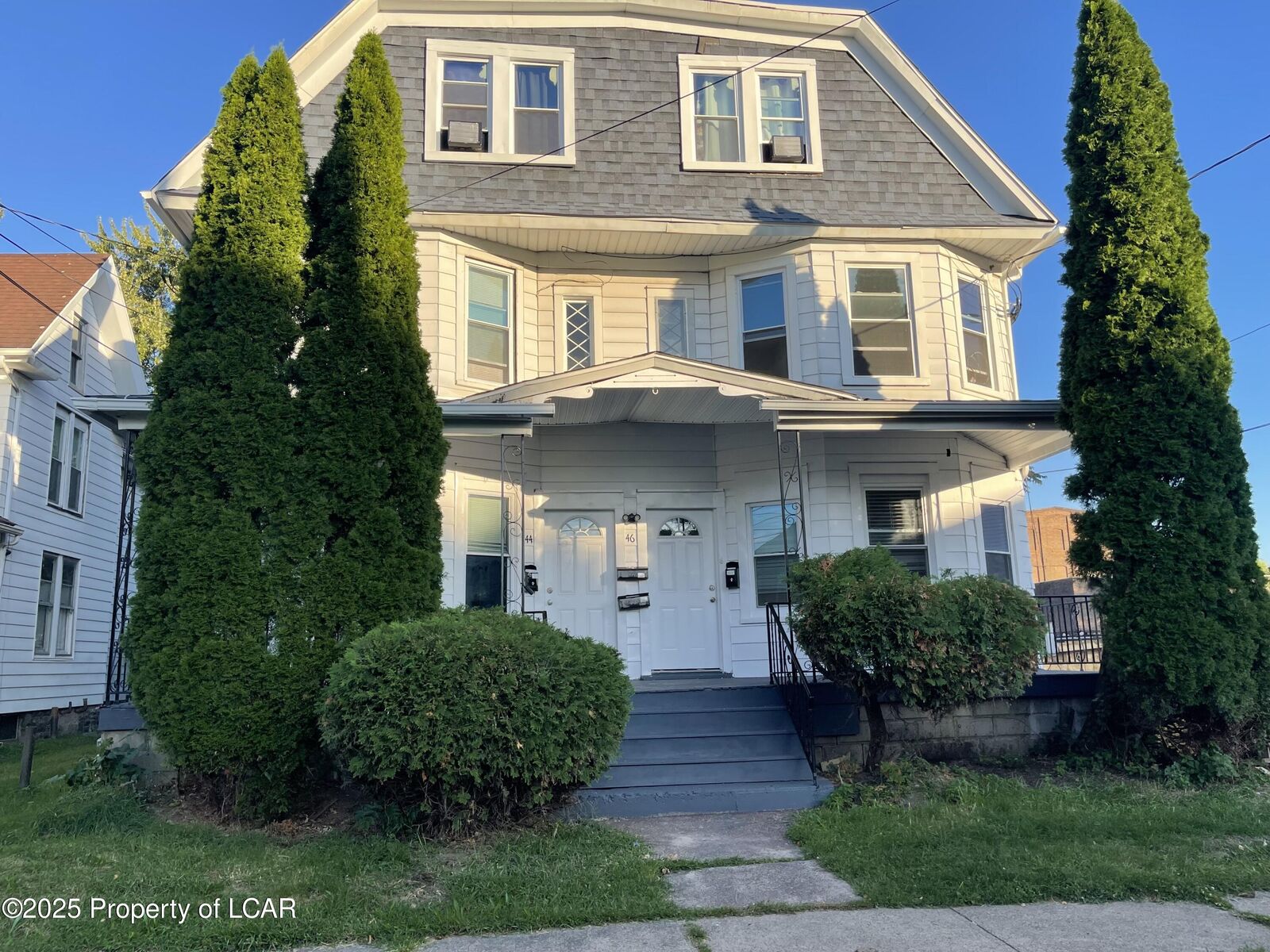 Property Photo:  44 Oregon Street  PA 18702 