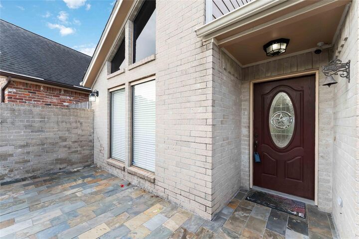 Property Photo:  1926 Mosa Creek Court  TX 77017 