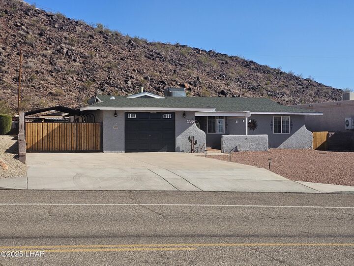 Property Photo:  4050 Cherry Tree Blvd  AZ 86406 