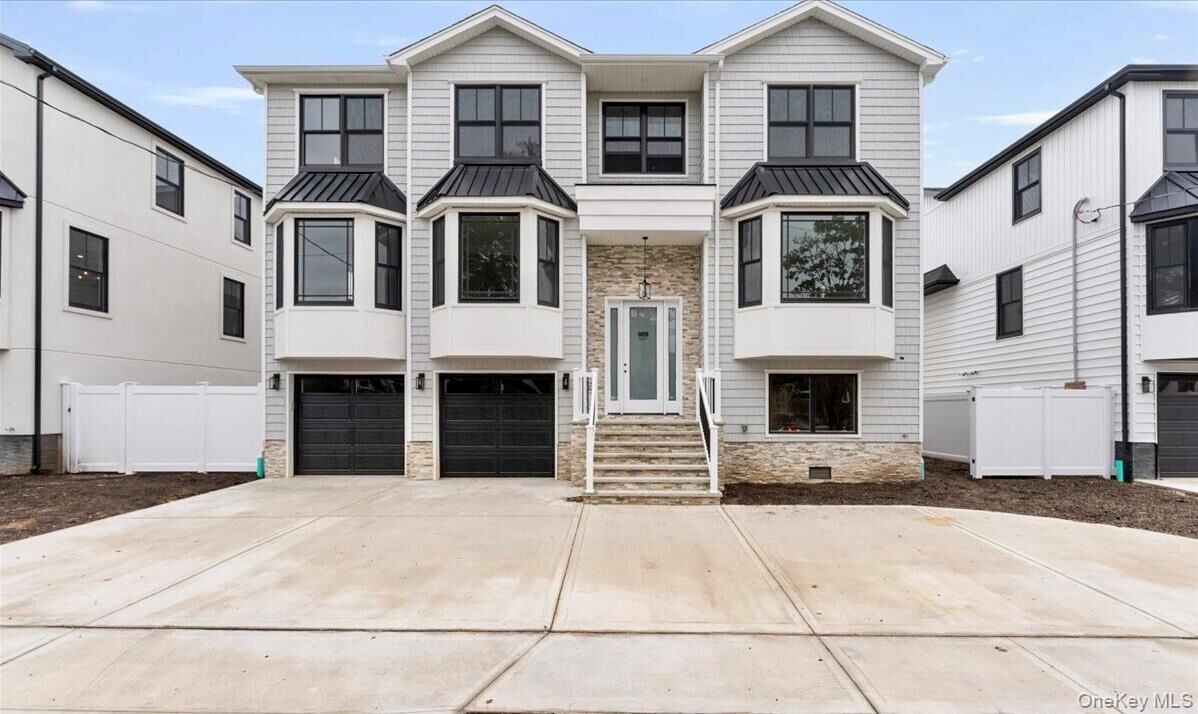 Property Photo: 909 Greenfield Road NY 11598