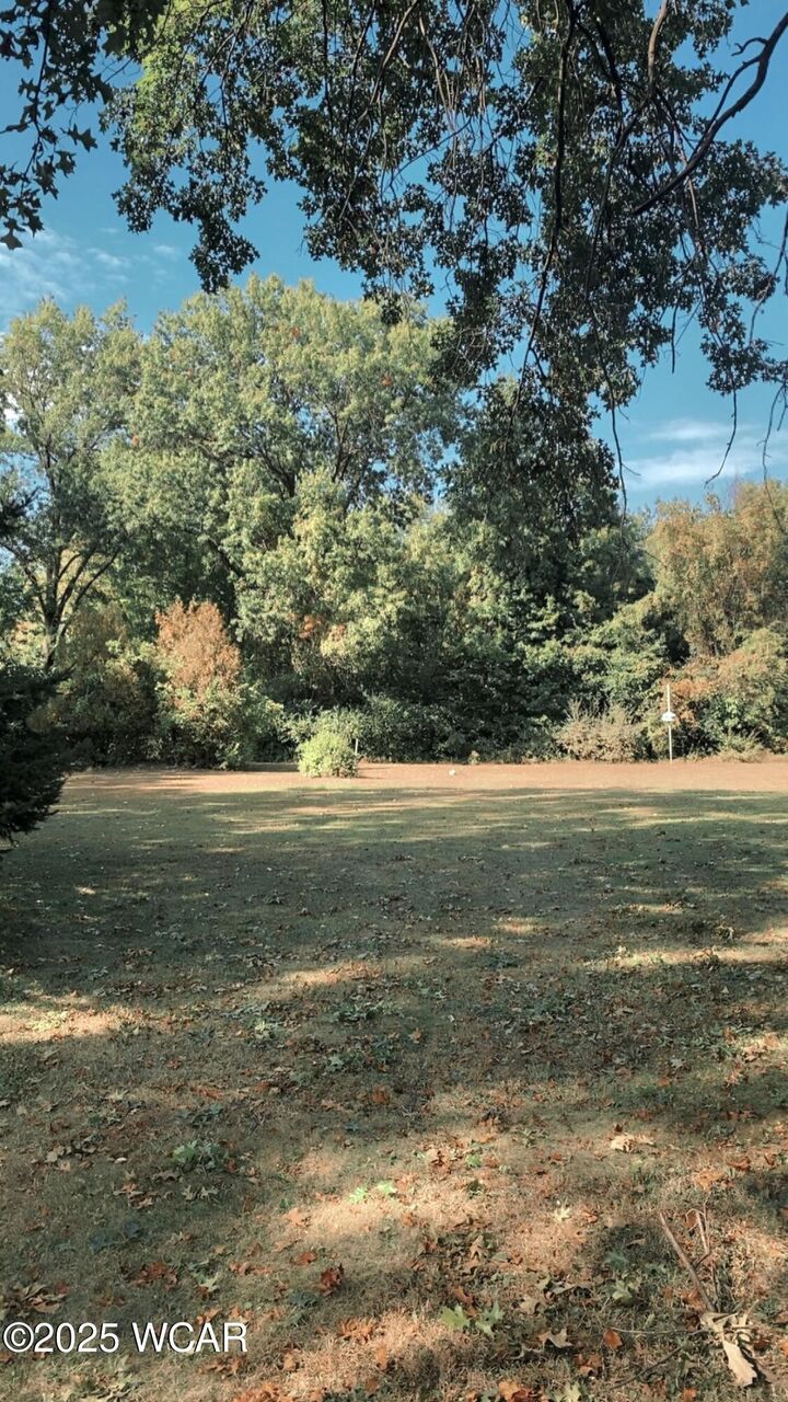 Property Photo:  1580 W Robb Avenue  OH 45805 