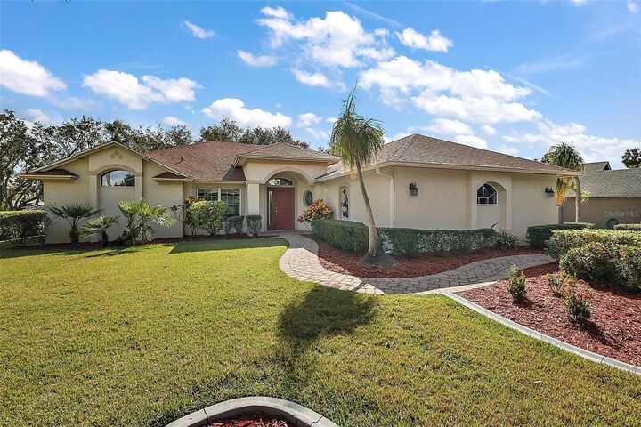 Property Photo:  389 Reserve Drive  FL 32778 