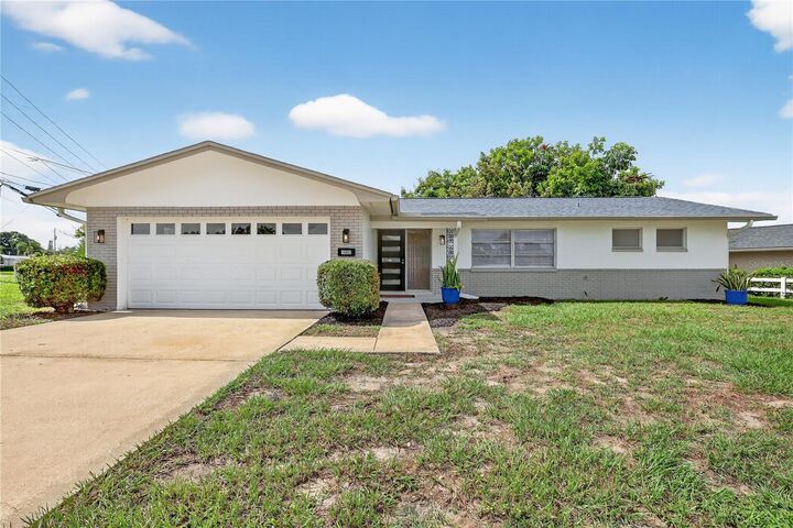 14005 Leeward Drive  Seminole FL 33776 photo