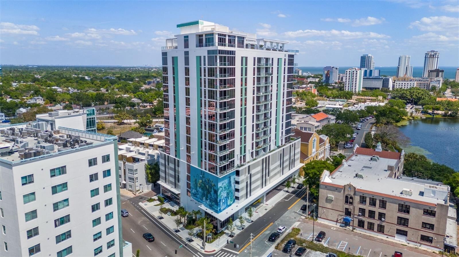 Property Photo:  777 3rd Avenue N 1502  FL 33701 