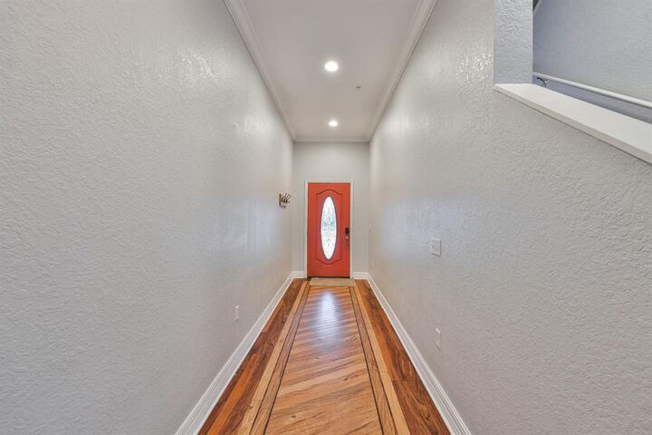 Property Photo:  517 Villa Treviso Court  FL 33572 