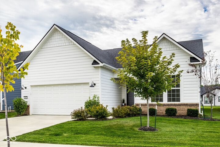 Property Photo:  2813 Lord Murphy Drive  IN 46074 
