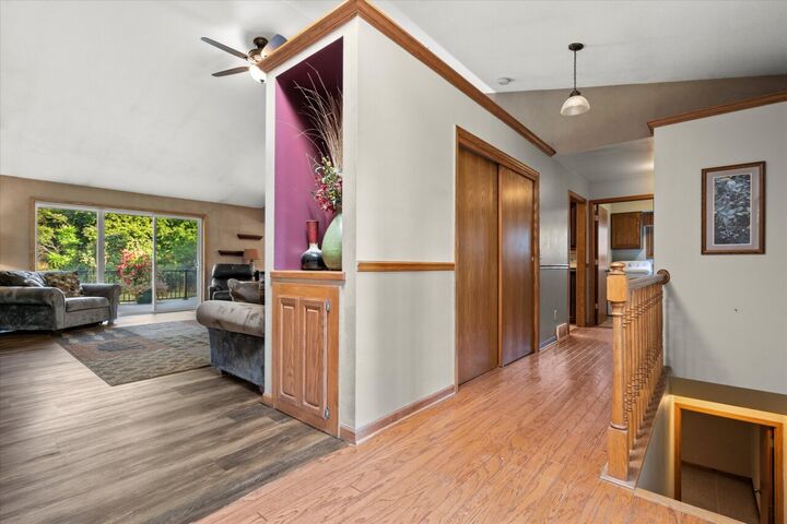 Property Photo: 1882 Butternut Ln WI 53024