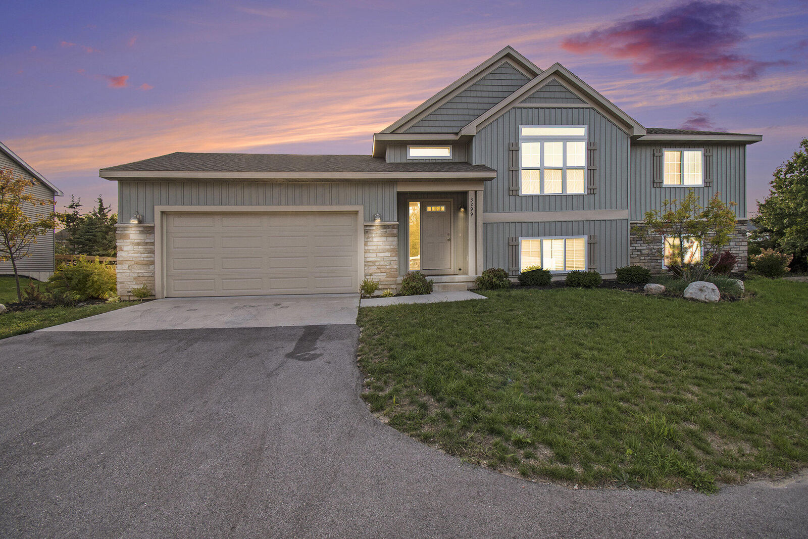 Property Photo:  3299 52nd Street SE Street SE  MI 49512 