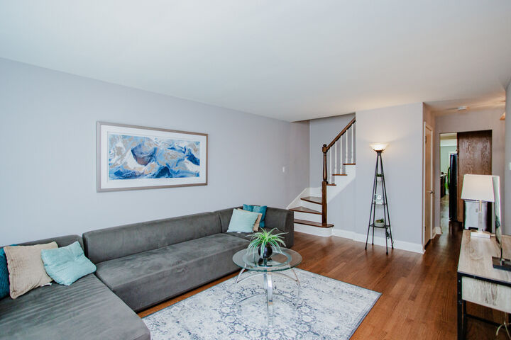 Property Photo:  6544 W Devon Avenue  IL 60631 