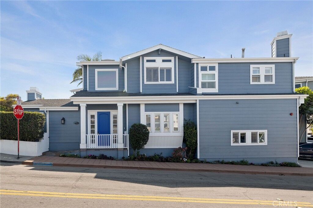 Property Photo:  557 21st Street  CA 90266 